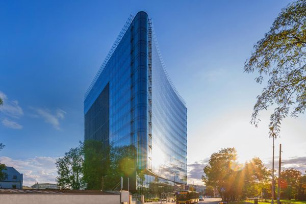 Future-proof Access Control System in the Carbon Tower Office Building